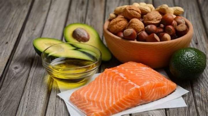 7 Healthy Fats to Eat for Weight Loss, Dietitians Say