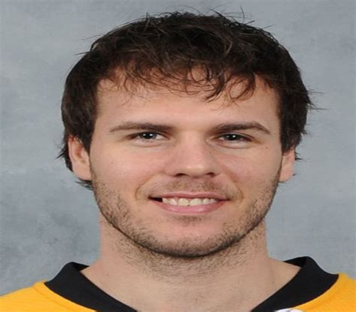 David Krejci Biography- NHL player, Salary, Earnings, Net worth, Contract, Stats, Age, Height, Family, Wife, Girlfriend, Relationship, Affair