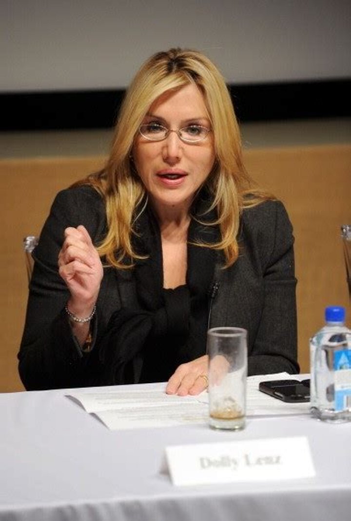 Dolly Lenz Net Worth | Celebrity Net Worth