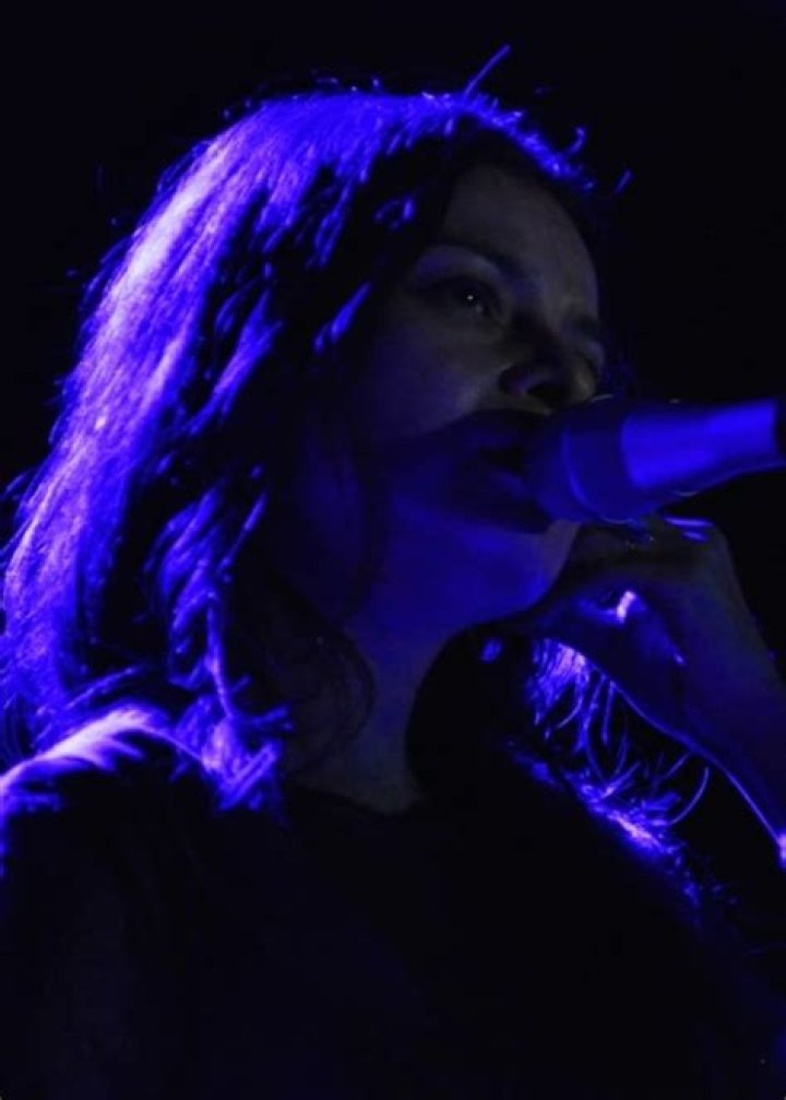 Hope Sandoval Height, Weight, Age, Boyfriend, Family, Facts, Biography