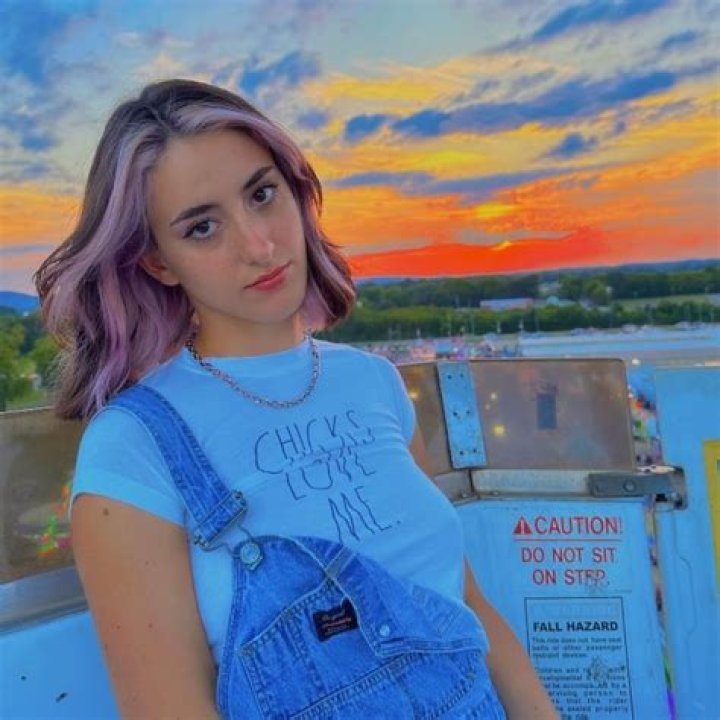 Joanna Crauswell Height, Weight, Age, Facts, Family
