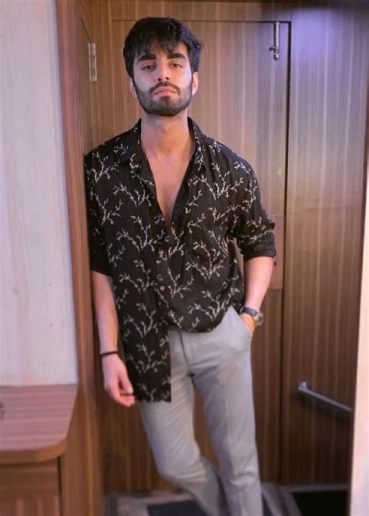 Karan Jotwani Height, Weight, Age, Body Statistics