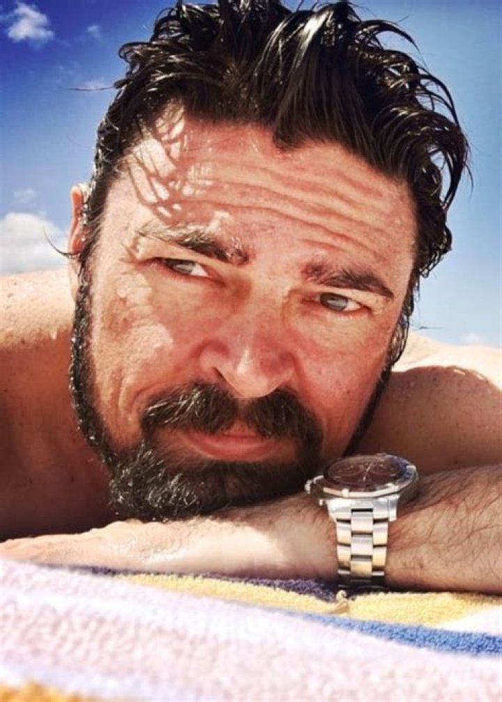 Karl Urban Height, Weight, Age, Girlfriend, Family, Facts, Biography