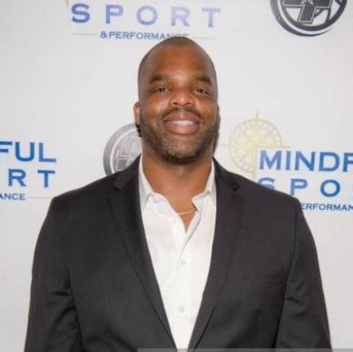 Kevin Johnson Biography- Salary, Earnings, Net worth, Married, Career, Wife, Relationship, Affair, Children, Age, Height, Family, Nationality