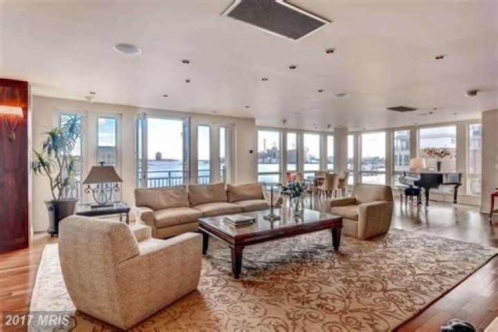 Kevin Spacey Purchases $5.65M Baltimore Home