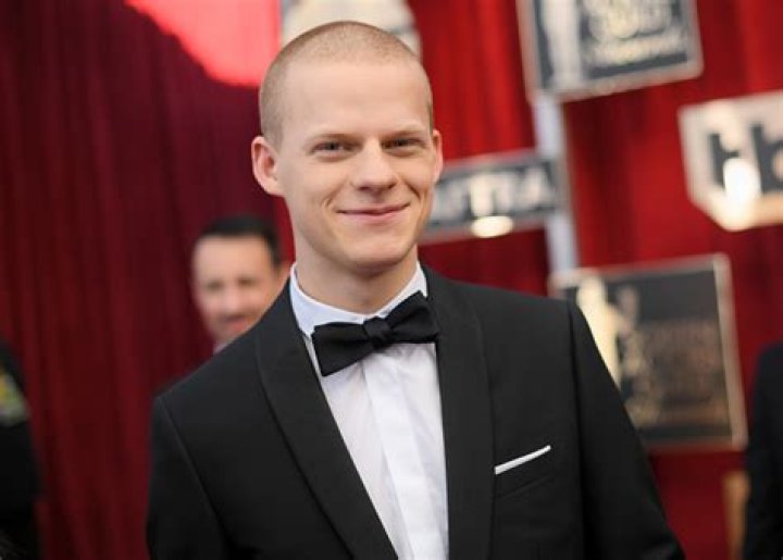 Lucas Hedges Net Worth | Celebrity Net Worth
