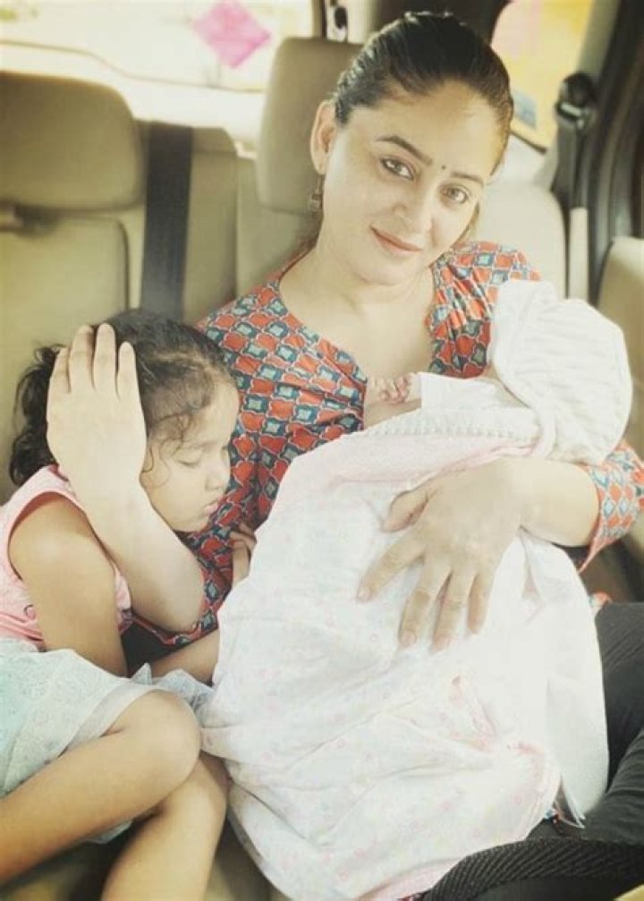 Mahhi Vij Height, Weight, Age, Spouse, Family, Facts, Biography