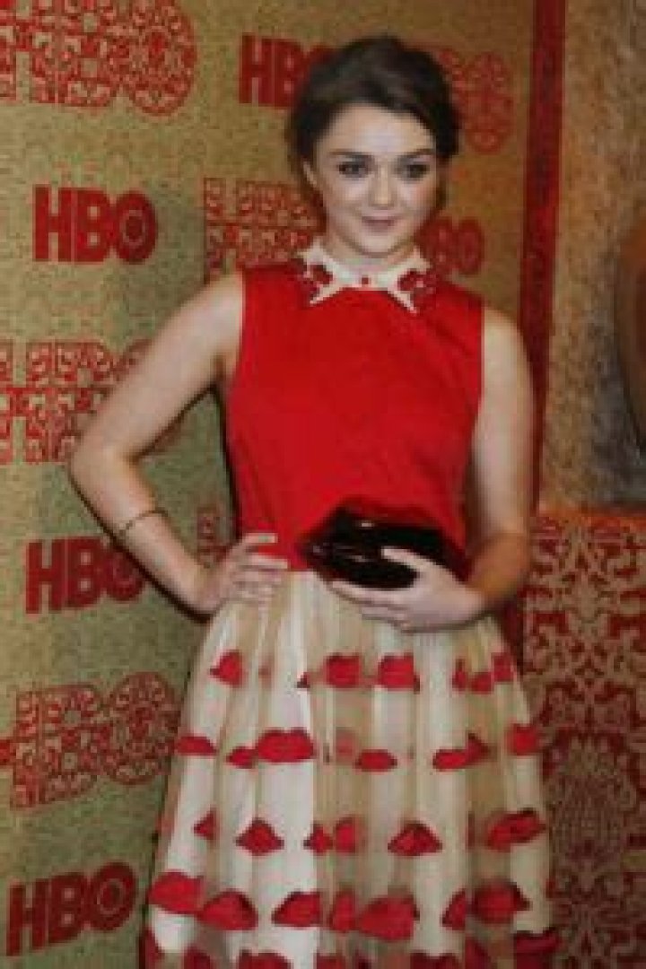 Maisie Williams Height, Weight, Age, Boyfriend, Family, Facts, Biography