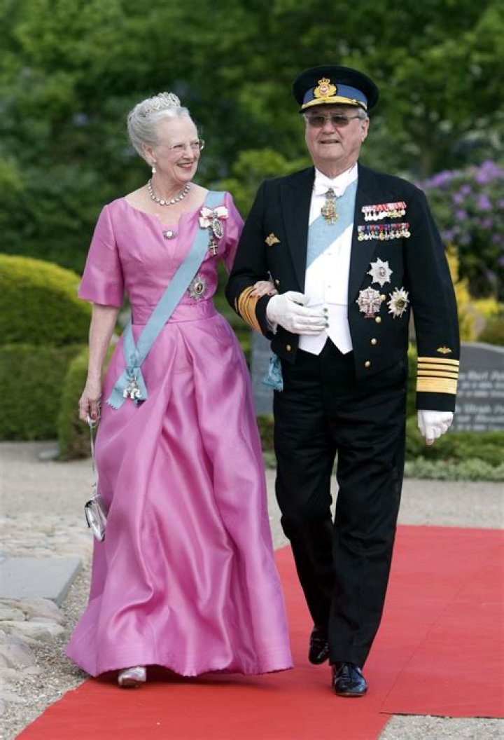 Margrethe II of Denmark Height, Weight, Age, Spouse, Family, Biography