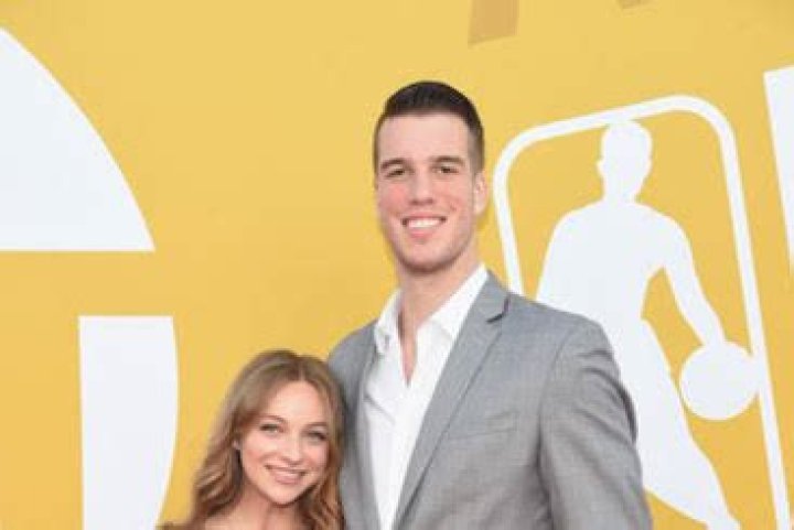 Marshall Plumlee Bio - salary, net worth, married, affair, family, career, relationship, dating, age, height, girlfriend