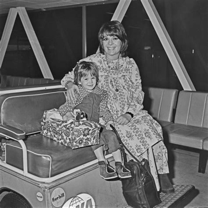 Natasha Gregson Wagner Net Worth