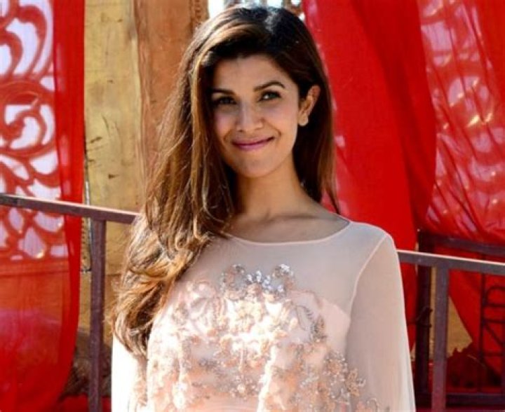 Nimrat Kaur Height, Weight, Age, Boyfriends, Biography, Family, Facts