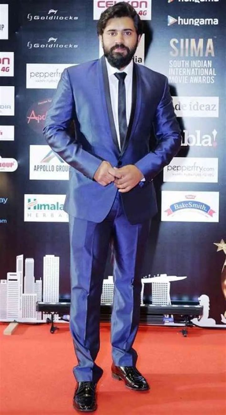 Nivin Pauly Height, Weight, Age, Body Statistics