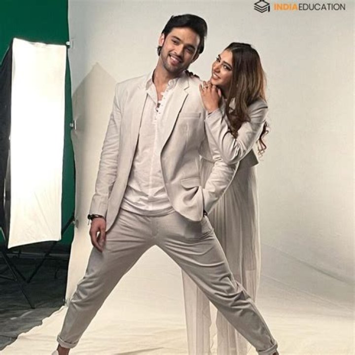 Parth Samthaan Height, Weight, Age, Girlfriend, Biography, Facts