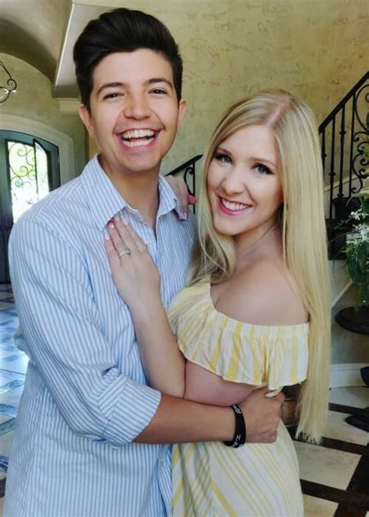 PrestonPlayz Height, Weight, Age, Spouse, Family, Facts, Biography