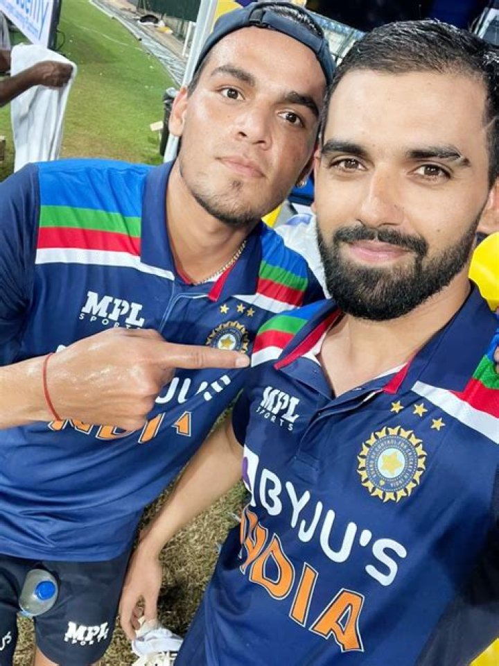 Rahul Chahar Height, Weight, Age, Body Statistics