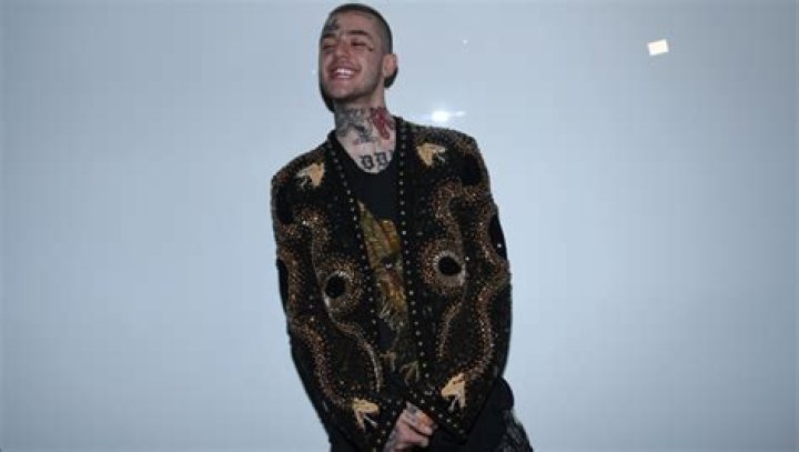 Rapper Lil Peep Dies On Tour Of An Apparent Overdose