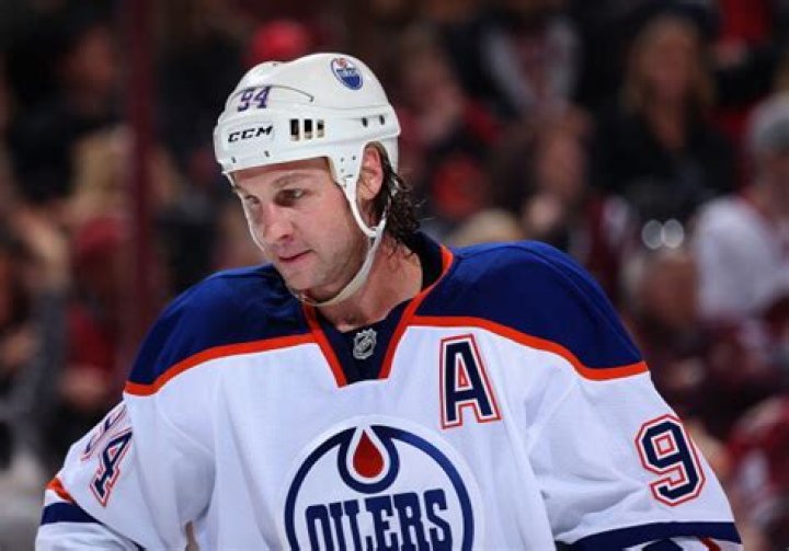 Ryan Smyth Net Worth | Celebrity Net Worth