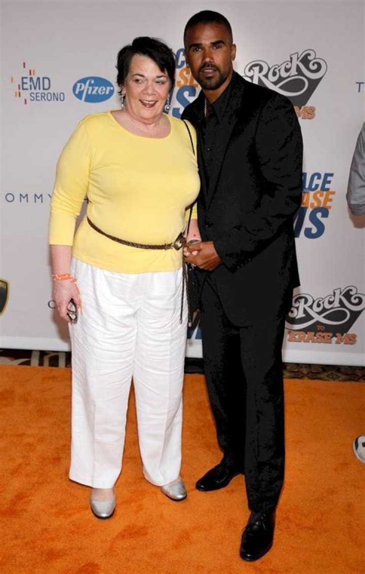 Shemar Moore Height, Weight, Age, Girlfriend, Family, Facts, Biography