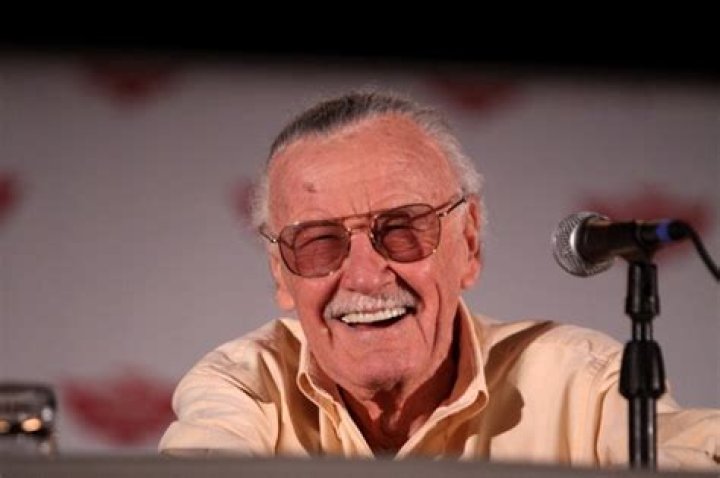 Stan Lee Height, Weight, Age, Spouse, Family, Facts, Biography