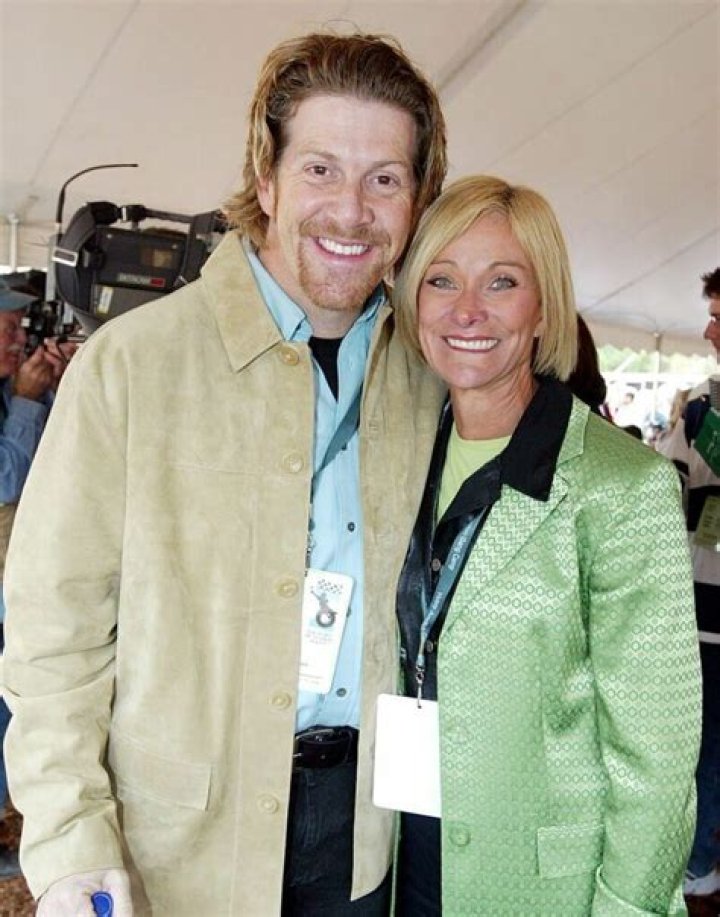 The famous mixed martial arts player, Tim Kennedy is married with Ginger Kennedy and has a net worth over $1 million