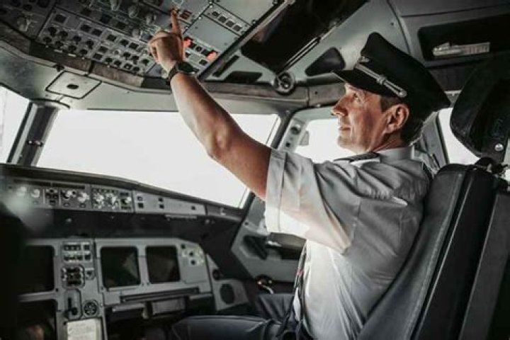 This Is the Scariest Weather to Fly Through, Pilots Warn