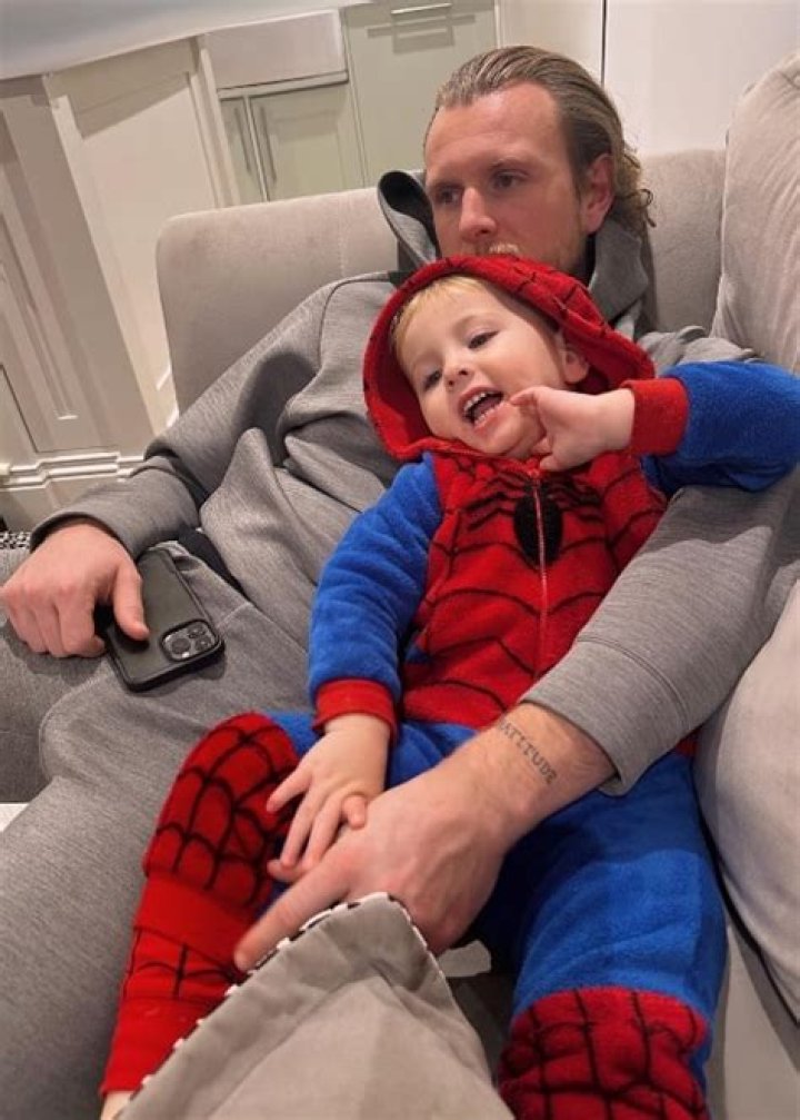 Tommy Mallet Height, Weight, Age, Spouse, Family