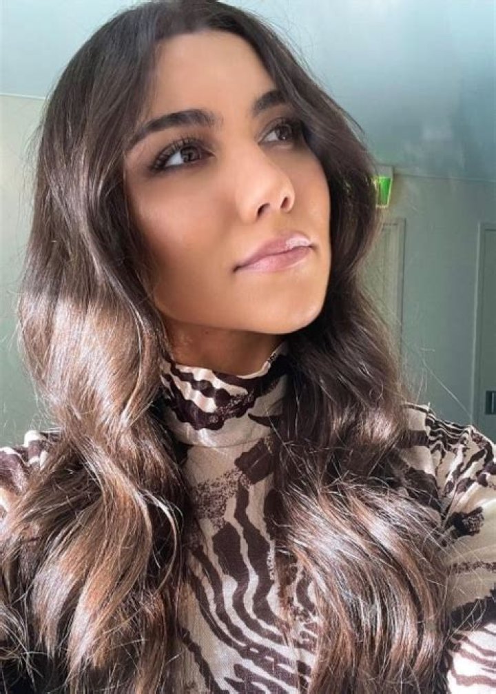 Veronica Bravo Height, Weight, Age, Body Statistics