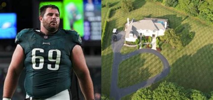 What Would You Buy After Signing An $84 Million Contract? This NFL Player Splurged On A Lawn Mower For His MASSIVE Lawn