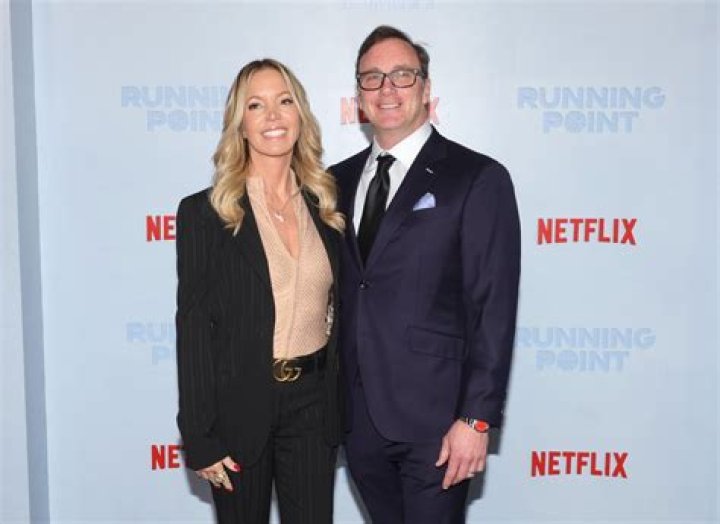 Who is Jay Mohr Dating Now?