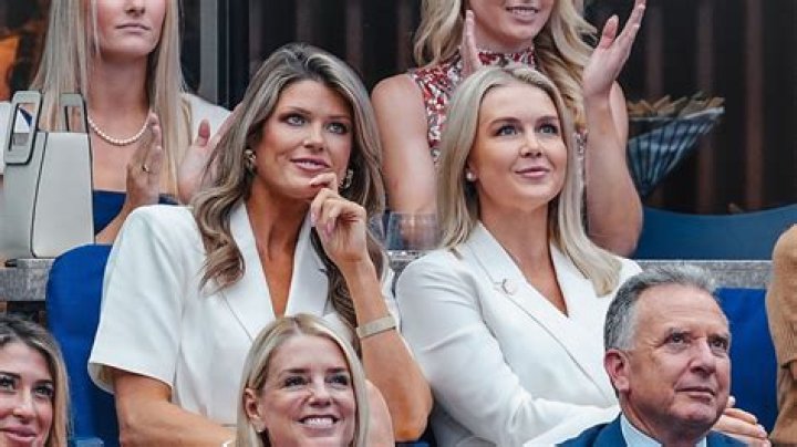 Who is Lindsay Davenport Dating Now