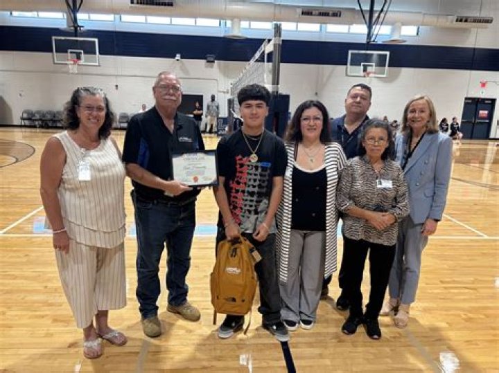 Who is Navarro Gray Dating Now?