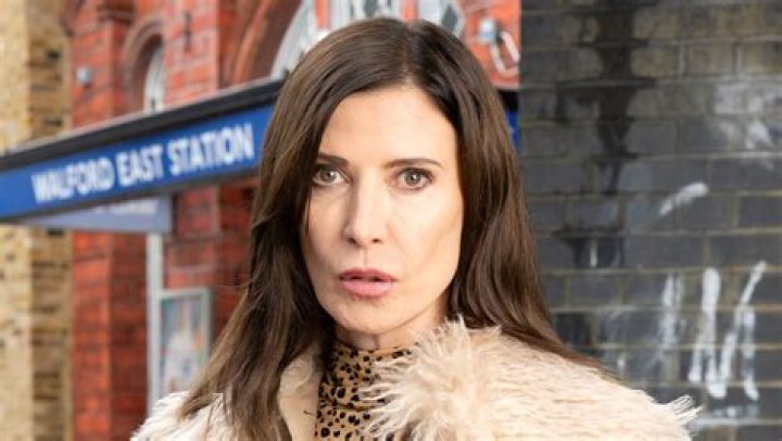 Who is Ronni Ancona Dating Now?